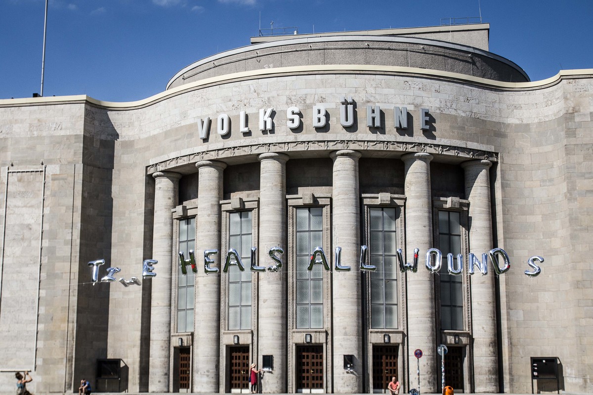 Volksbühne Berlin Die Zeit heilt alle Wunden Kölner Abendblatt